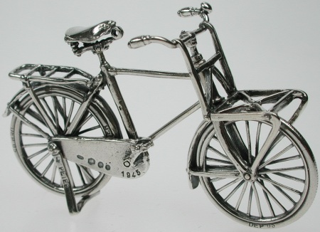 Zilveren transportfiets miniatuur 3